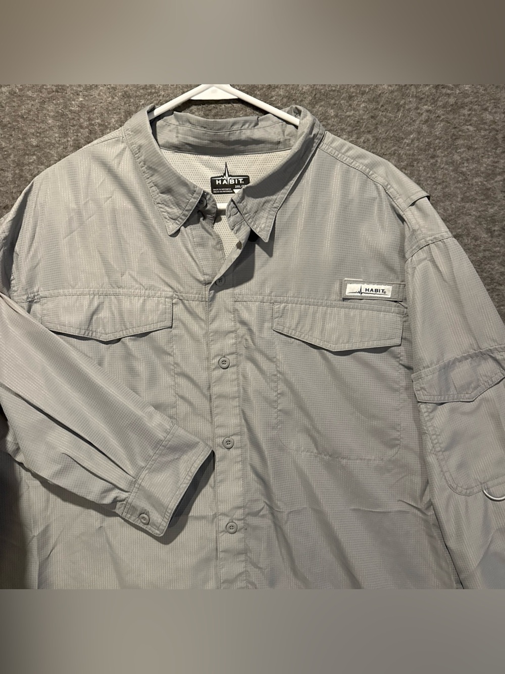 Habit fishing shirt men’s 2XL gray vented long sleeve button down UPF 40+ active